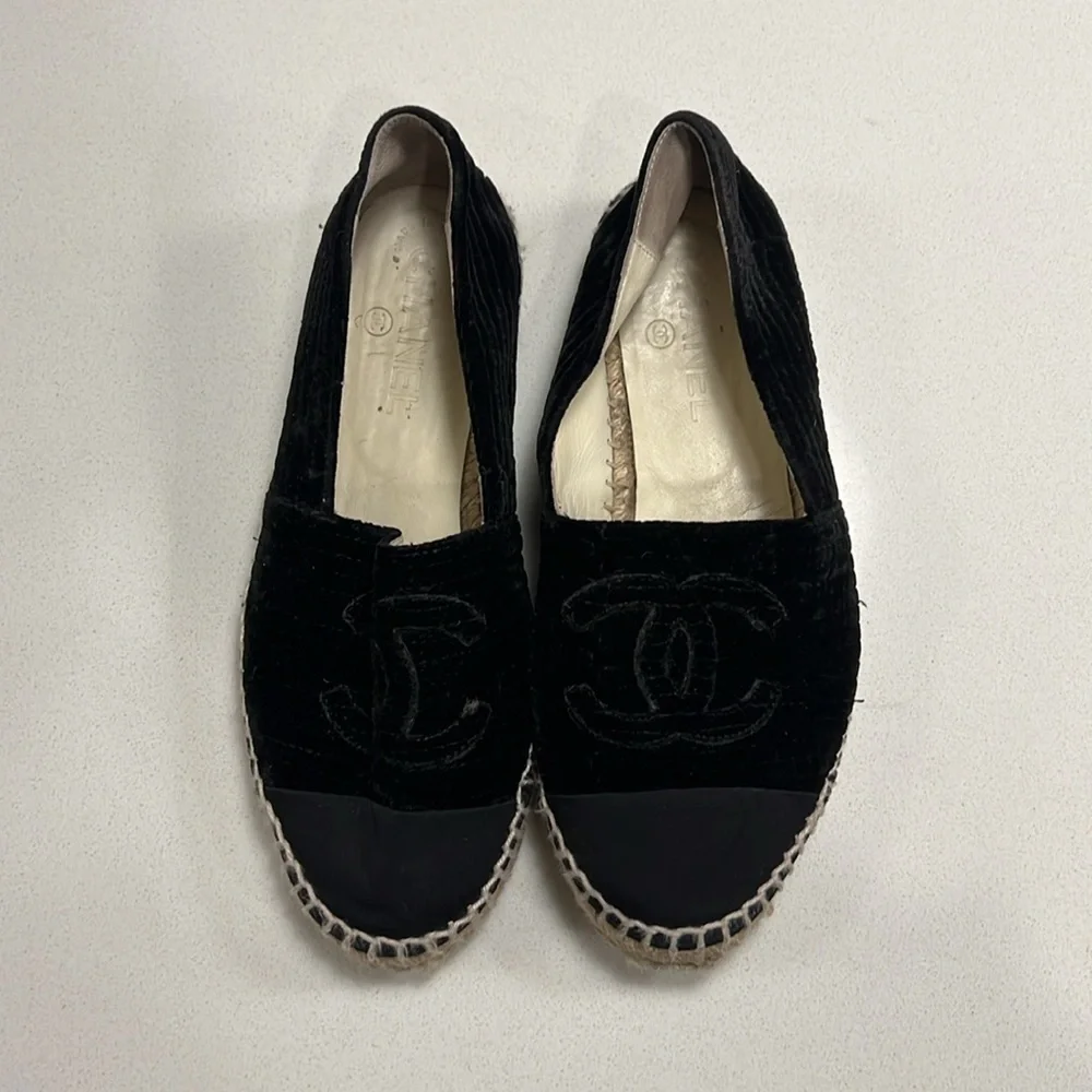 Chanel Interlocking CC Logo Velvet Espadrilles Black